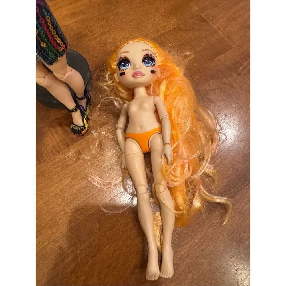 Rainbow high doll bundle - Picture 3 of 4
